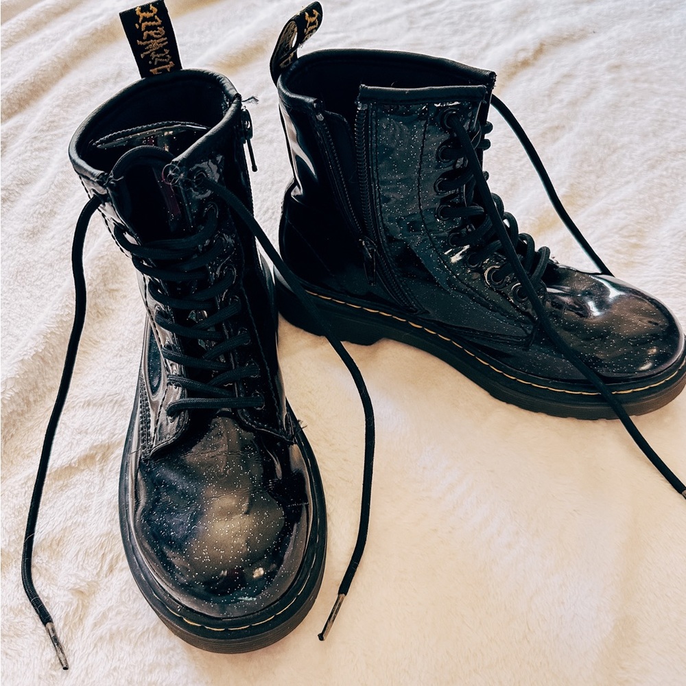 GIRLS Dr. Martens 1460 Glitter Boot